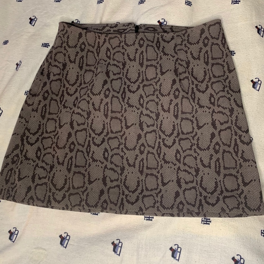 Printed mini skirt